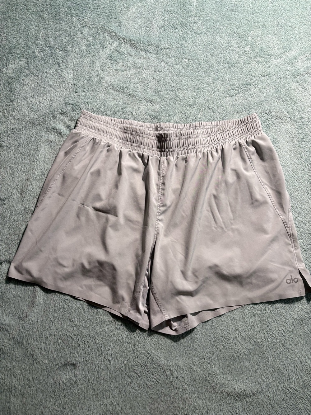 ALO Yoga Light Gray Drawstring Athletic Shorts